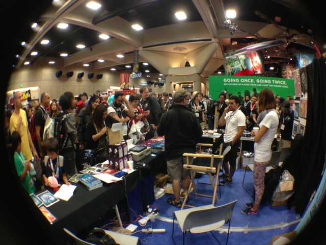 My cyclopic view of the SLG booth at the start of a signing.